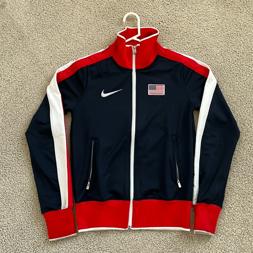 Retro Nike Team USA warm-up jacket